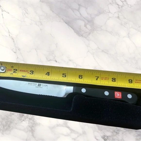 Wusthof Black Semi-Serrated Utility Knife - Picture 6 of 7